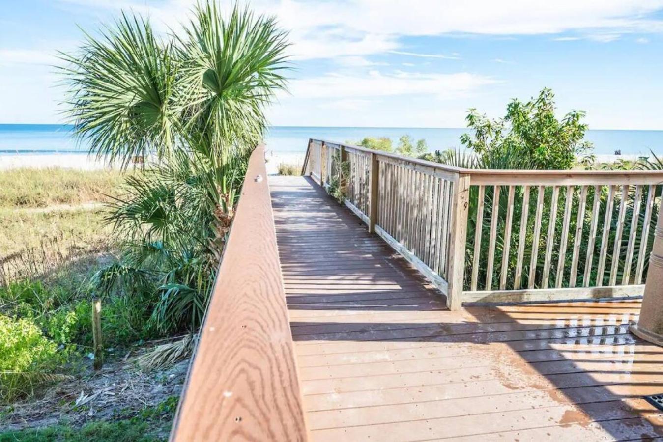 Oceanfront Beach Serenity Stay Myrtle Beach Buitenkant foto