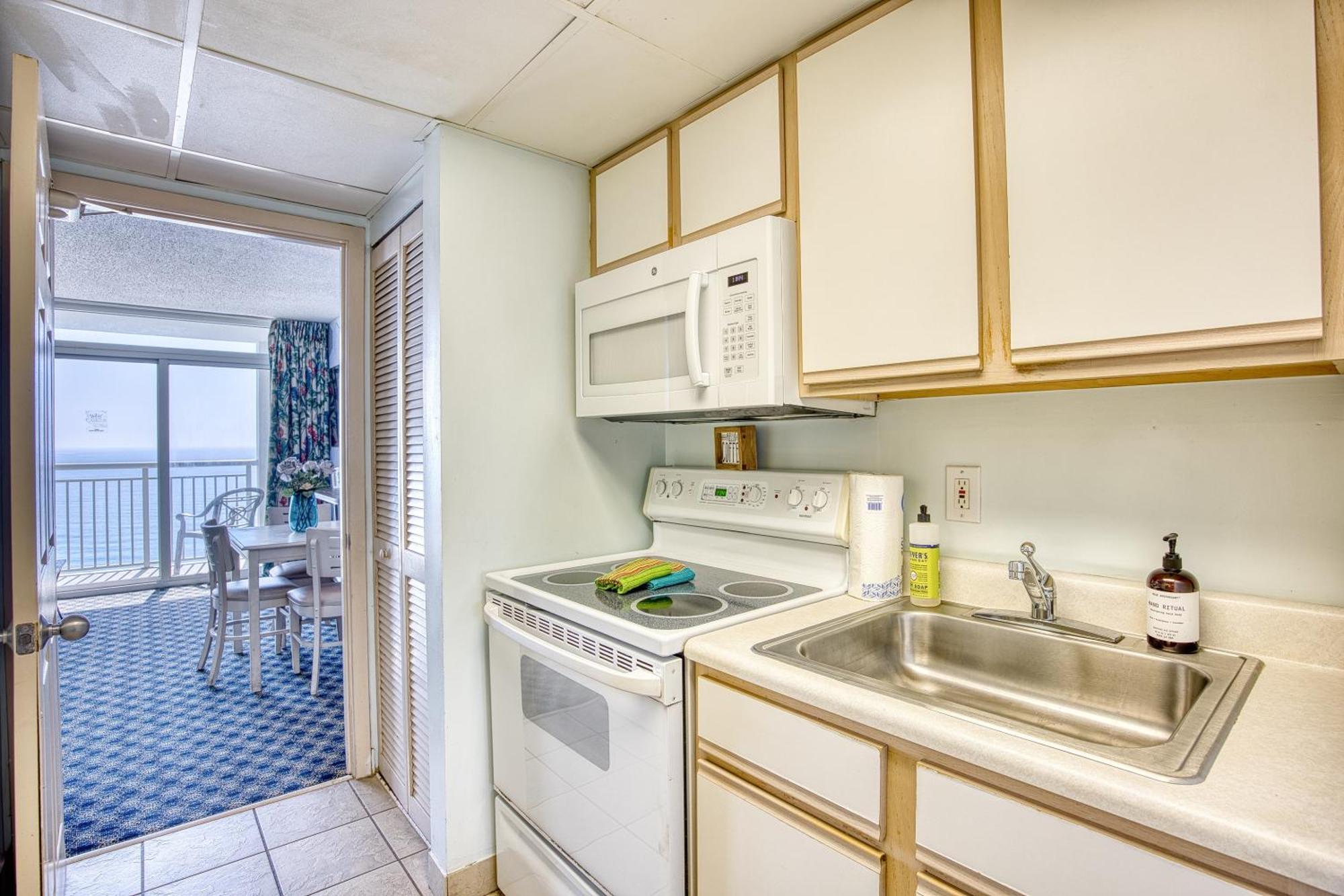 Oceanfront Beach Serenity Stay Myrtle Beach Buitenkant foto